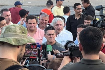 Prefeito David Almeida lança Parque Encontro das Águas (Foto: Valmir Lima/AM ATUAL)