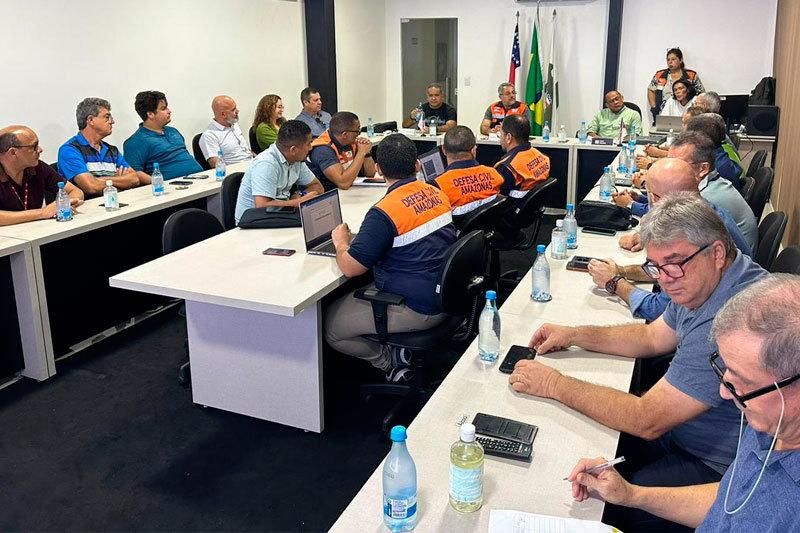 Defesa Civil, táxi aéreo e fornecedores de combustíveis