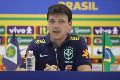 Treinador Fernando Diniz avaliou que Seleção não fez uma partida ruim no empate em casa com a Venezuela (Foto: Vitor Silva/CBF)