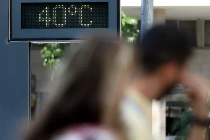 Onda de calor registrada no país pode causar danos à saúde (Foto: Tânia Rêgo/Agência Brasil)