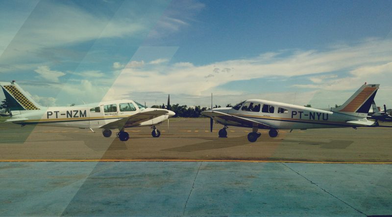 Aviões de pequeno porte voam regularmente do Aeroclube para municípios do interior (Foto: Aeroclube/Divulgação)
