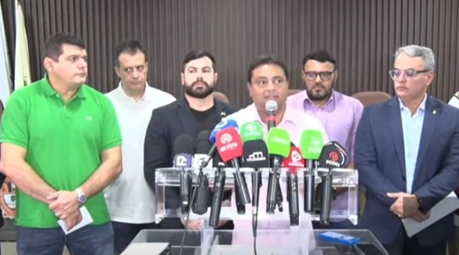 Caio André disse que não havia necessidade de embargo da conta para realizar o ajuste (Foto: Reprodução/YouTube)