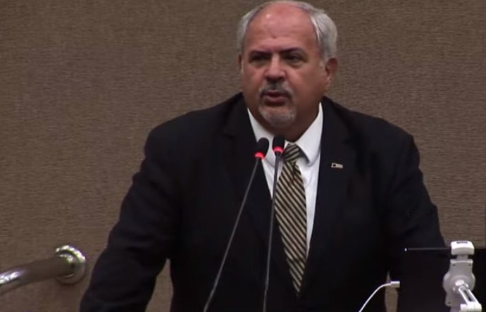 Ralph Assayag fez pronunciamento na Câmara de Manaus (Foto: Reprodução/Youtube)