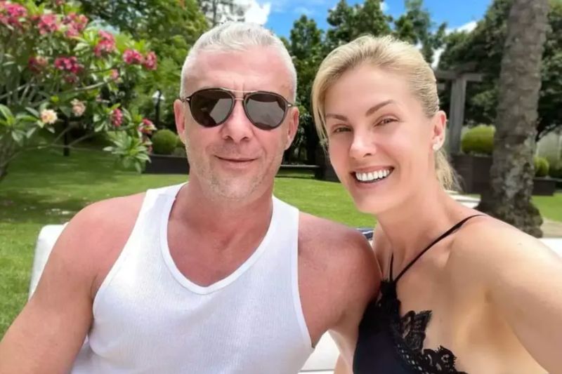 O empresário Alexandre Corre e a apresentadora Ana Hickmann estão casados há 26 anos (Foto: Reprodução/Instagram)