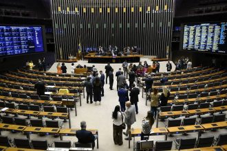 As despesas ainda serão analisadas pelo relator-geral do Orçamento, o deputado federal Luiz Carlos Motta (Foto: Edilson Rodrigues/Agência Senado)