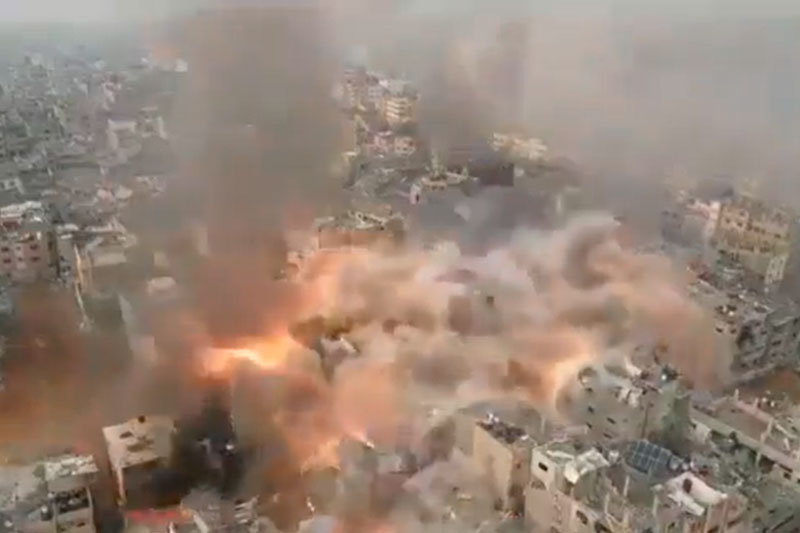 Bombardeio em área civil de Gaza