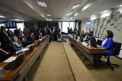 Comissão de Assuntos Sociais do Senado aprovou projeto sobre redução da jornada de trabalho (Foto: Pedro França/Agência Senado)