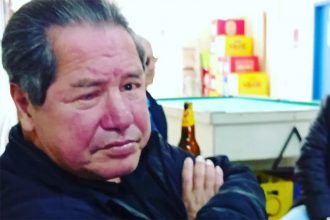Domingos do Prado Pedro era conhecido por dormir com frequência no bar que frequentava (Foto: reprodução/@bardodionisio/Instagram)