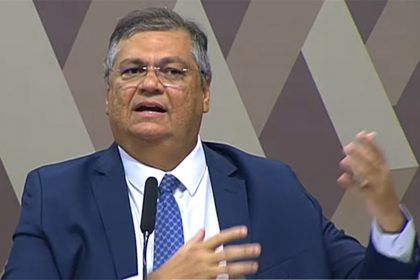 Flávio Dino diz que sabe exercer a imparcialidade como juiz e o respeito como político (Imagem: TV Senado/Reprodução)