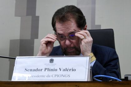 Senador Plínio Valério tentou por mais de quatro anos instalar a CPI e foi o presidente da comissão (Foto: Edilson Rodrigues/Agência Senado)