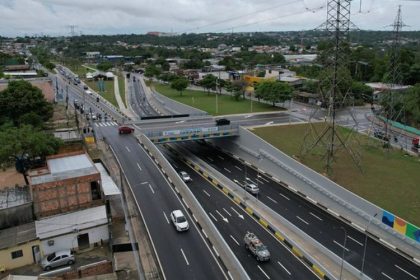 Passagem subterrânea na Avenida das Torres: semáforo na esquina com Rua Barão do Rio Branco será desativado (Foto: Márcio Melo/ Seminf )