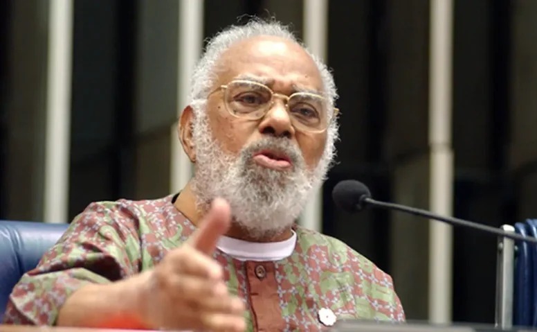 Abdias do Nascimento passou 13 anos exilado; morreu em 2011, com 97 anos (Foto: Célio Azevedo/Arquivo/Senado Federal)
