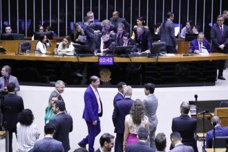Plenário do Congresso: governo cortou recursos de emendas parlamentares (Foto: Bruno Spada/Agência Câmara)