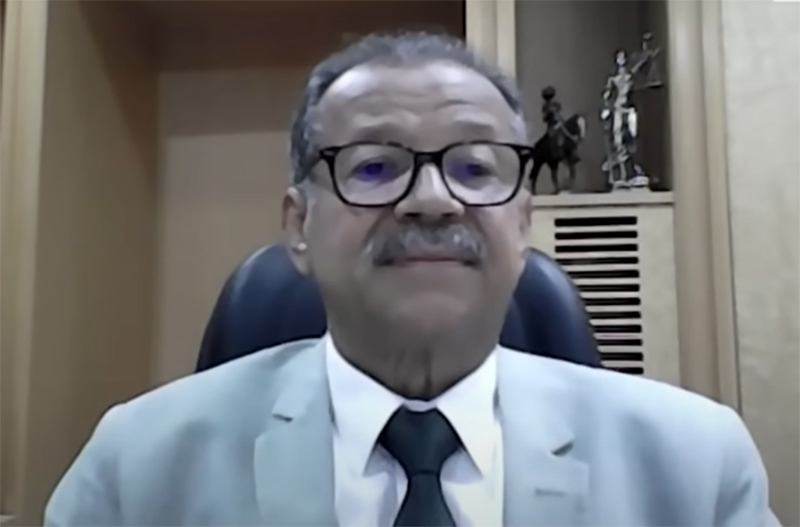 Desembargador Sebastião Coelho ameaçou tirar Alexandre de Moraes da relatoria de processos do 8/1 Imagem/YouTube)