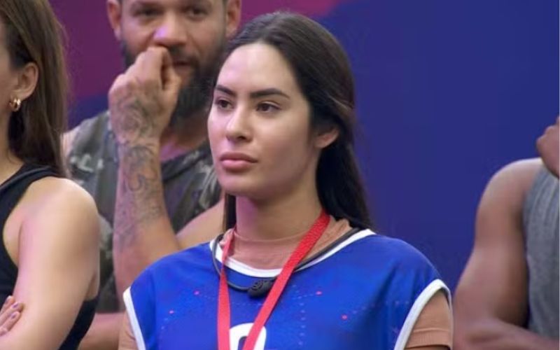 Isabelle foi a primeira eliminada da segunda fase da prova do Anjo (Imagem: Reprodução/Globoplay)