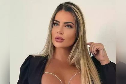 Denise Rocha revelou que não reconstituiu o hímen (Foto: Instagram/@deniserocha/Reprodução)
