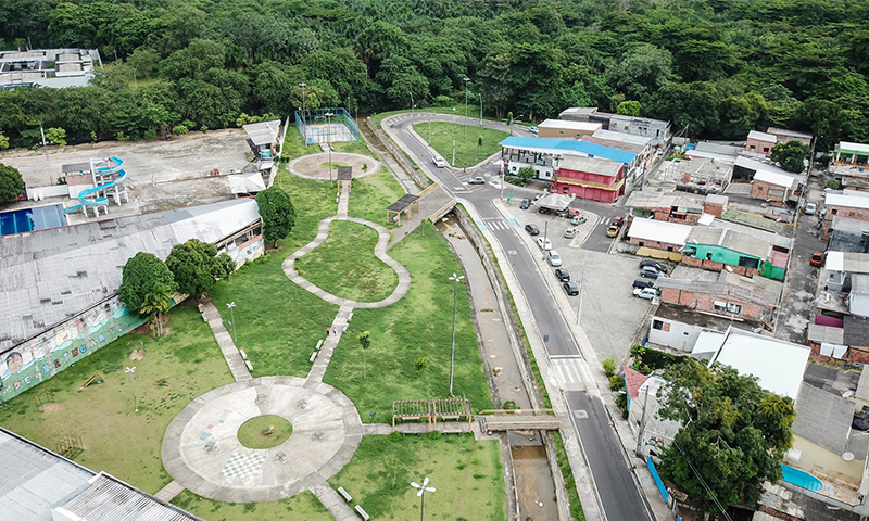 Terreno para obra de urbanização contratada pela UGPE: sem indícios de irregularidade, diz MP-AM (Foto: UGPE/Divulgação)