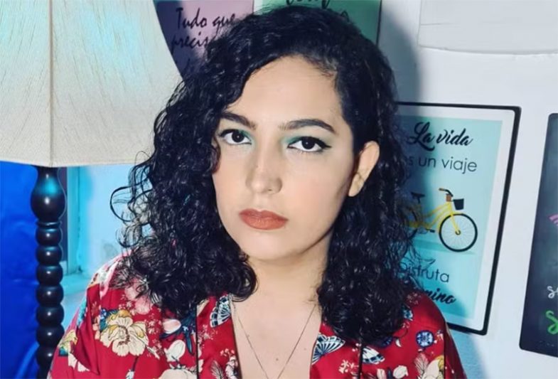 Carla Moura turbinou Instagram com seguidores após cogitar separação do marido (Foto: Instagram/@camila moura/Reprodução)