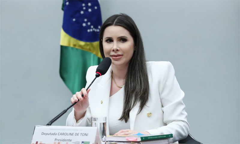 Caroline de Toni presidente a Comissão de Constituição de Constituição e Justiça (Foto: Zeca Ribeiro/Agência Câmara)