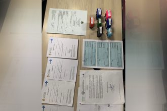 Certidões de óbito e laudos médicos continham dados falsos (Foto: Feifiane Ramos/AM ATUAL)