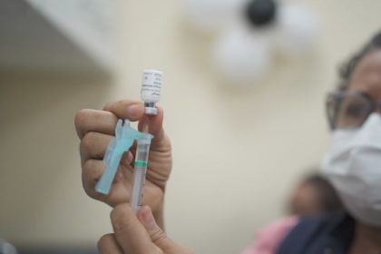 Ampliação da vacinação se deu pela baixa procura do público de 10 a 11 anos (Foto: Divulgação/Semsa)