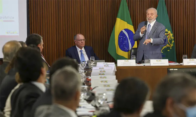 Presidente Lula discursou para ministros sobre o governo, popularidade e governo Bolsonaro (Foto: Fábio Rodrigues-Pozzebom/ABr)
