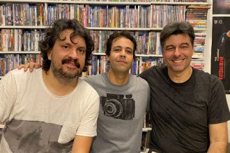 Alex, Ricardo e Walter criaram cineclube e podcast sobre filmes de terror (Foto: Divulgação)
