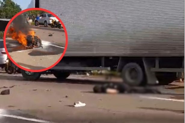 Com o impacto da batida, o homem morreu no local e a motocicleta pegou fogo (Imagem: Reprodução/redes sociais)