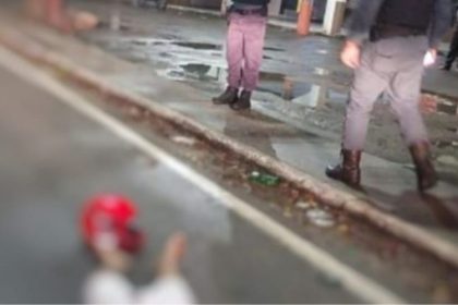 O casal morreu ainda ano local do acidente, ocorrido próximo ao T3 (Foto: Divulgação/Rede social)