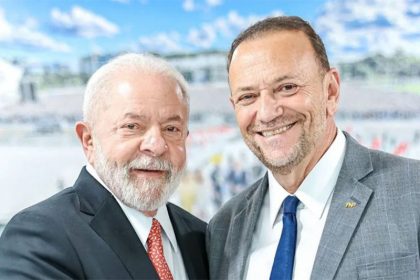 Lula é só elogios para Edinho Silva, favorito para presidir o PT (Foto: Ricardo Stuckert/PR)