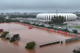 Estádio Beira-Rio, do Internacional: alagações inviabilizam jogos de futebol (Imagem/YouTube)