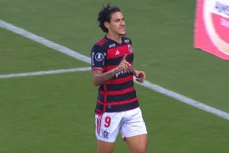 Pedro marcou dois gols na vitória por 3 a 0 do Flamengo (Imagem: ESPN/YouTube/Reprodução)