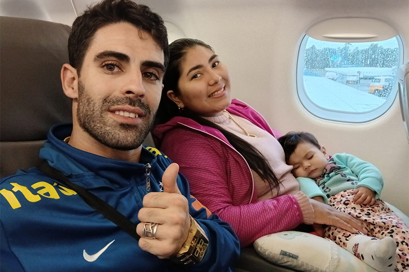 Rodrigo com a esposa Nelice e a filha nk vo de volta ao Amazonas: recomeçando a vida em Parintins (Foto: Acervo pessoal)