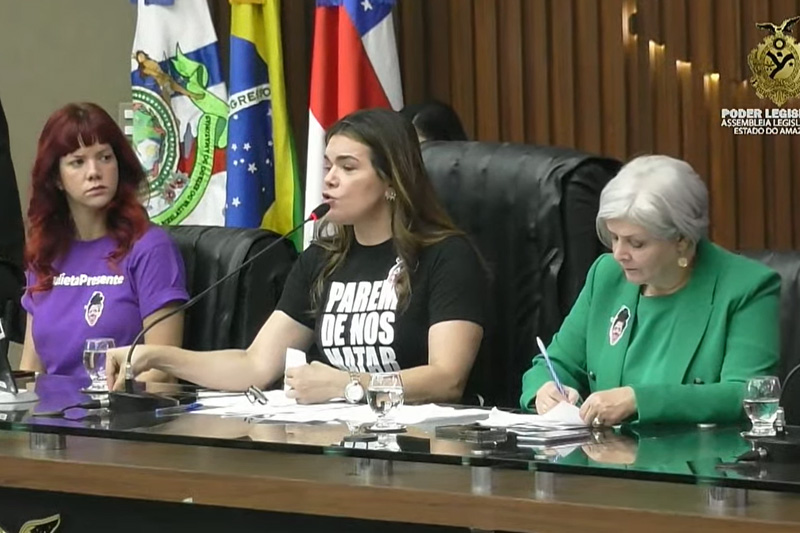 Sophia Hernández, irmã de Julieta, Alessandra Campelo e Denise Motta: movimento para mudar tipificação do crime (Imagem: TV ALEAM/YouTube)