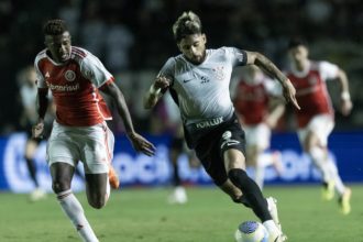 Yuri Alberto teve poucas chances de gol no ataque corintiano (Foto: Rodrigo Coca/Agência Corinthians)