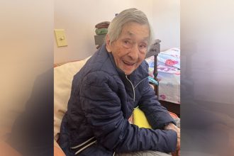 Beita de Souza tem 102 anos e recebeu elogios nas redes sociais (Foto: Instagram/Reprodução)