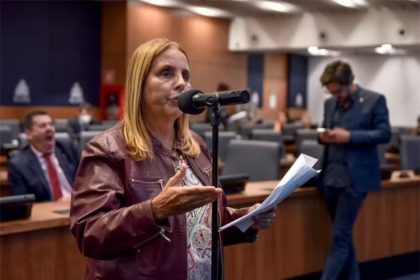 Lucia Helena foi denunciada pelo Ministério Público do Rio (Foto: Julia Passos/Alerj)