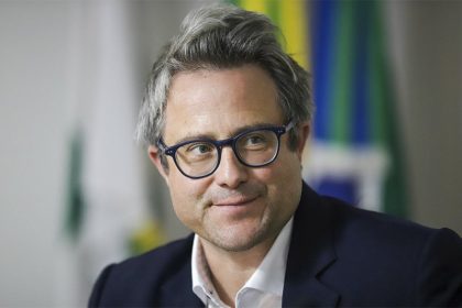 Taylor Owen diz que regulação deve priorizar risco da exposição a conteúdos (Foto: Bruno Peres/ABr)