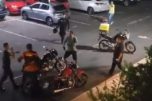 Imagens mostram o momento da agressão (Imagem: Reprodução/redes sociais)