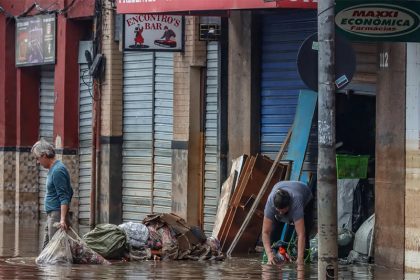 Enchente em Poeto Alegre: sistema de alerta será pelo celular (Foto: Rafa Neddermeyer/ABr)
