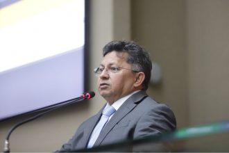 Deputado estadual Sinésio Campos é presidente do PT no Amazonas (Foto: Danilo Mello/ Aleam)