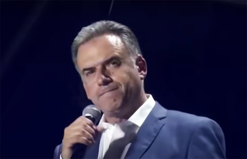 Yamandú Orsi foi eleito presidente do Uruguai em segundo turno (Imagem: CNN/YouTube)