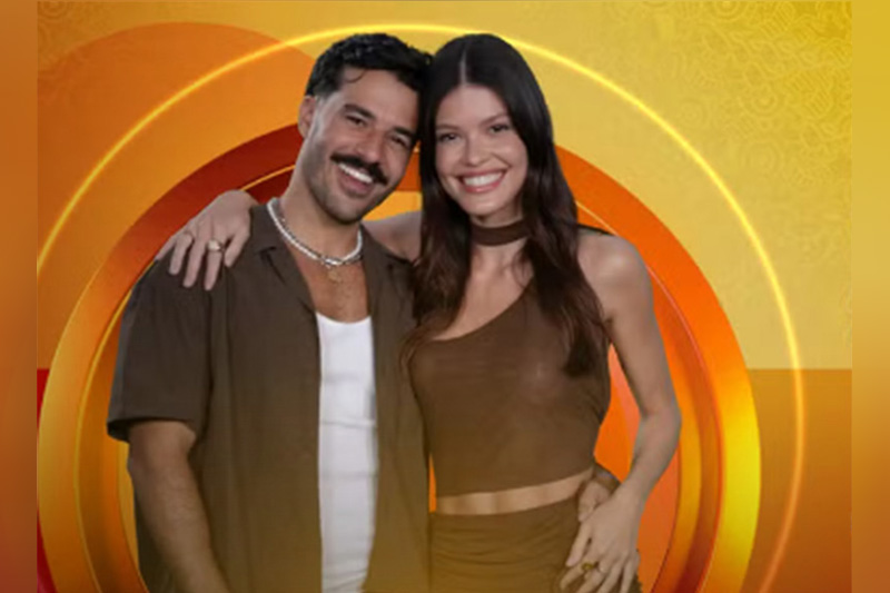 Mateus Pires e Vitória Strada são a primeira dupla do BBB 25 (Imagem: GShow/Divulgação)