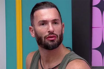 Salvo do Paredão, Diego Hypólito foi avaliado por sisters no BBB 25 sobre aliança (Imagem: Gshow/YouTube)