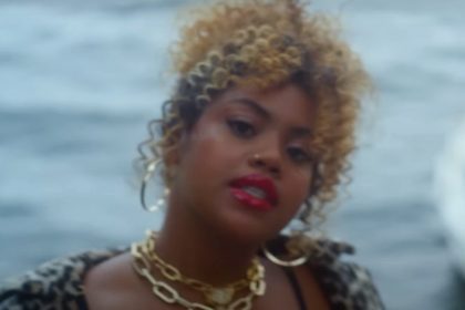 Rapper Duquesa retirou clipe do ar após gesto polêmico (Imagem: YouTube/Reprodução)