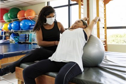 Proamde oferece serviço de fisioterapia gratuitamente (Foto: HUGV/Ebserh)