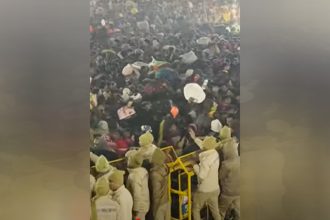 Multidão no festival hindu Kumbh Mela: tumulto e mortes (Imagem: YouTube/Reprodução)