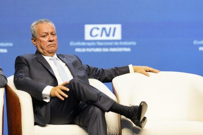 Presidente da CNI, Ricardo Alban