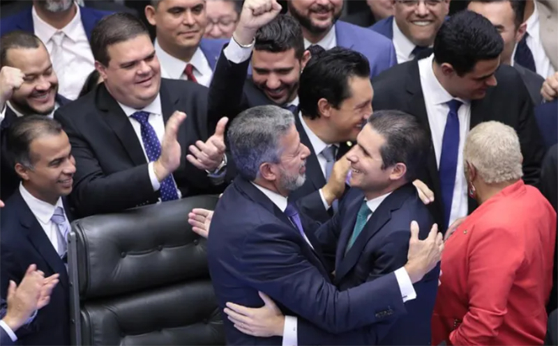 Arthur Lira e Hugo Motta, novo presidente da Câmara: negócios com pecuária (Foto: Bruno Spada/Agência Câmara)