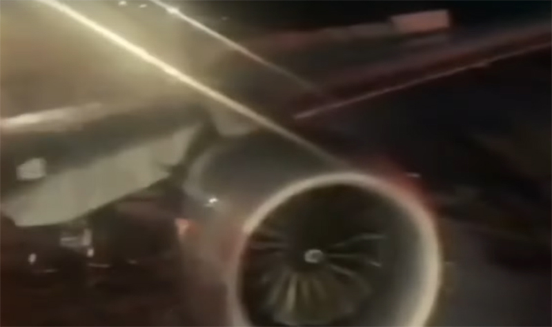 Avião Gol bateu em carro de manutenção na pista do aeroporto do Galeão (Imagem: CNN/YouTube)